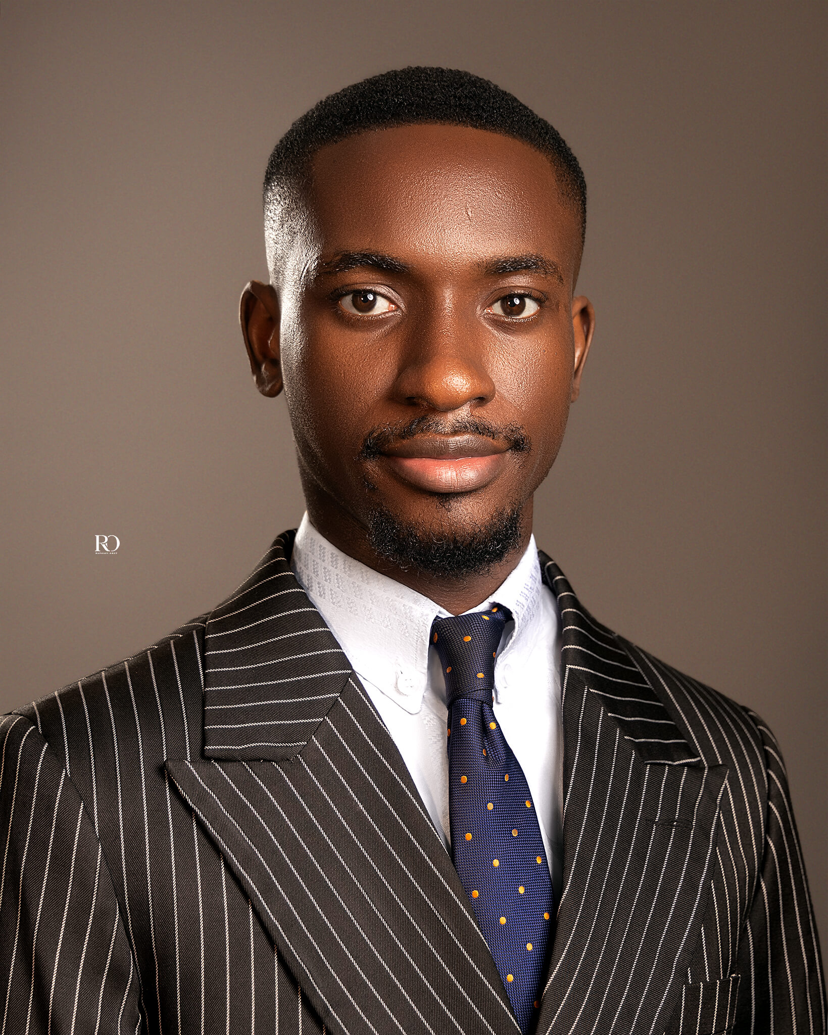 Professional Headshot/>
            <div class=